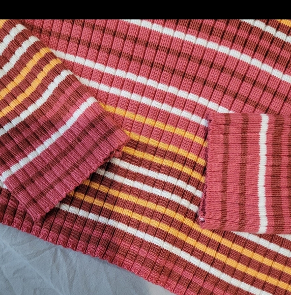 Madden NYC Sweater Women's Sz L striped cutout preppy punk retro peak a boo crop - Picture 5 of 11